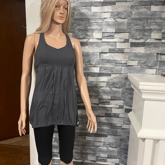 Lululemon"Power Technique Tank - Picture 5 of 16